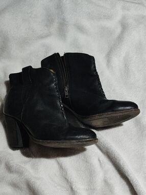 Frye Black Leather Ankle Booties with Side Zip